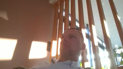 belgianordenary online show from March 4, 8:09 am