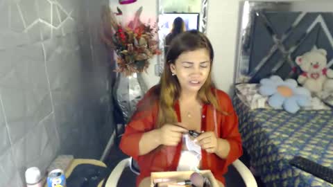 Snapshot of belinamartin254 chatting on January 13, 1:11 am belinamartin online show from January 13, 1:11 am