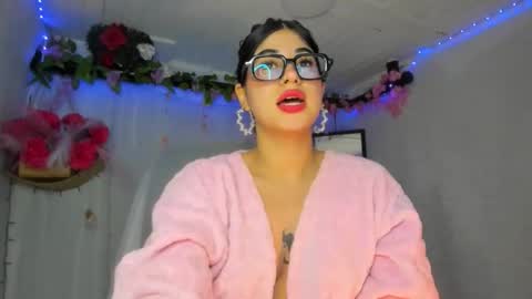 modelo independiente online show from March 20, 12:04 am