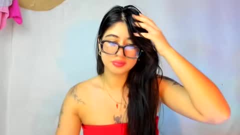 Snapshot of belinda_luna_ chatting on July 15, 1:33 am modelo independiente online show from July 15, 1:33 am