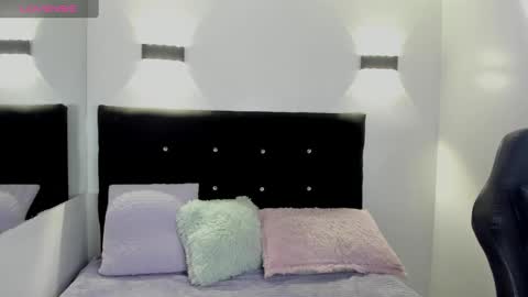 Snapshot of belinda_ws chatting on September 30, 2:22 pm Bella online show from September 30, 2:22 pm