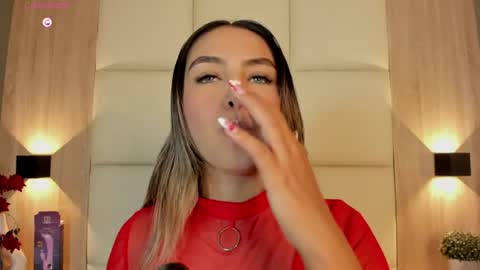 Bella cam online show from July 15, 7:08 pm
