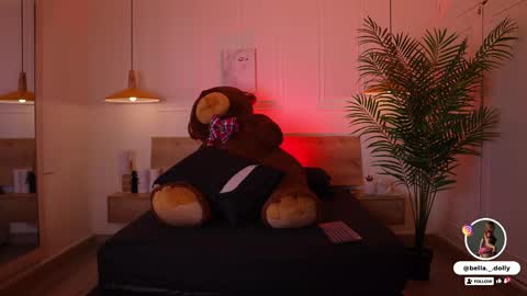    online show from October 23, 11:31 am