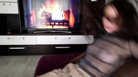 Alicia Belvedere online show from September 25, 8:51 am