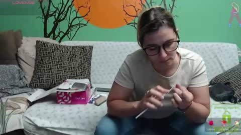 Snapshot of bella_antoniaxo chatting on July 14, 8:19 am Antonia online show from July 14, 8:19 am