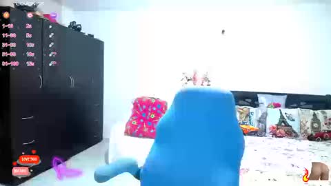 Bella online show from March 13, 11:33 pm