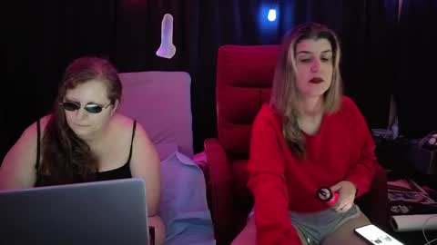 Bella James online show from September 30, 5:07 pm