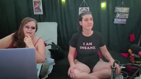 Bella James online show from November 25, 5:46 pm