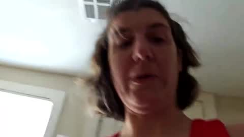 Bella James online show from December 18, 5:30 pm