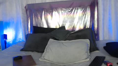 Snapshot of bella_lr chatting on September 30, 2:16 am Valentina online show from September 30, 2:16 am