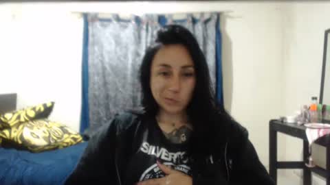 Snapshot of bella_luna34 chatting on February 27, 4:12 am bella_luna34 online show from February 27, 4:12 am