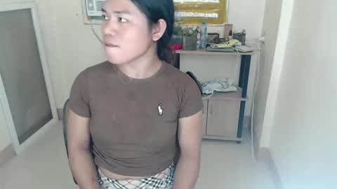 Snapshot of bella_ngo chatting on May 16, 12:15 pm bella_ngo online show from May 16, 12:15 pm