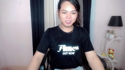 Snapshot of bella_ngo chatting on May 19, 5:03 am bella_ngo online show from May 19, 5:03 am