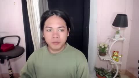 Snapshot of bella_ngo chatting on June 9, 12:33 am bella_ngo online show from June 9, 12:33 am