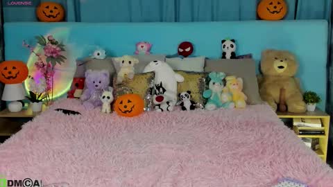 Bella online show from October 28, 12:14 am