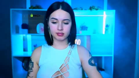 Snapshot of bella_sunshine1 chatting on April 9, 2:00 am alexa online show from April 9, 2:00 am