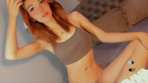 Snapshot of bella_tara chatting on July 27, 5:25 am Bella online show from July 27, 5:25 am