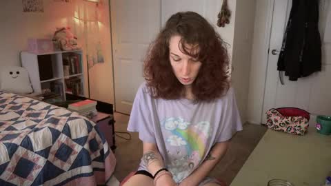 Snapshot of bellababy444 chatting on May 27, 7:00 pm bellababy444 online show from May 27, 7:00 pm