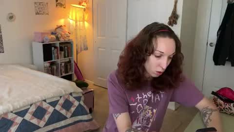 Snapshot of bellababy444 chatting on July 8, 5:17 pm bellababy444 online show from July 8, 5:17 pm