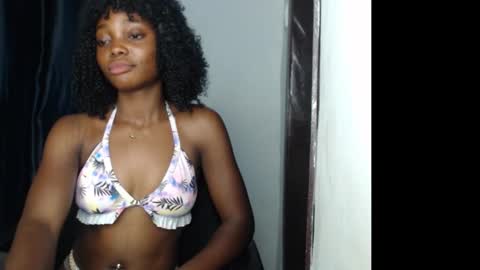 Snapshot of bellababy6 chatting on November 5, 5:35 pm bella online show from November 5, 5:35 pm