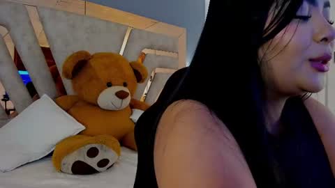 Snapshot of bellaboobs_ chatting on June 15, 8:00 pm bellaboobs_ online show from June 15, 8:00 pm