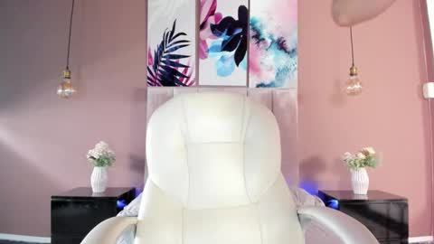 Snapshot of bellaclaiir chatting on March 11, 3:23 pm Bella Clair online show from March 11, 3:23 pm