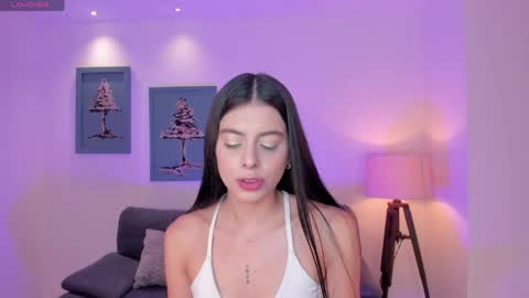 Snapshot of bellaconnor_ chatting on June 6, 8:46 pm Bella online show from June 6, 8:46 pm