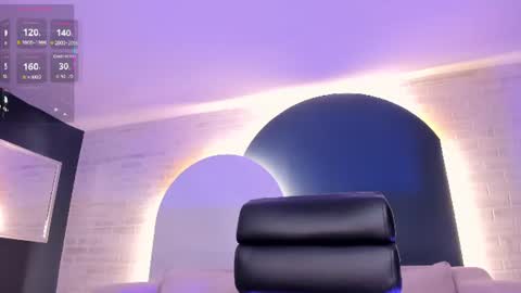 Snapshot of bellaconnor_ chatting on June 13, 5:16 am Bella online show from June 13, 5:16 am