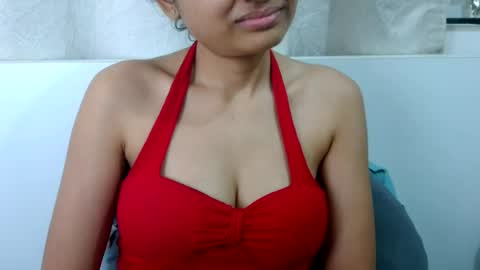 Snapshot of bellacrystall chatting on July 30, 12:26 pm bellacrystall online show from July 30, 12:26 pm