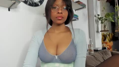 Bellah online show from May 27, 12:07 am