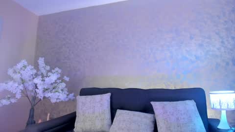 Snapshot of bellamariex chatting on May 15, 1:34 am Bella Marie online show from May 15, 1:34 am