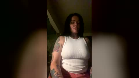 Bella Moon  online show from May 7, 8:09 am