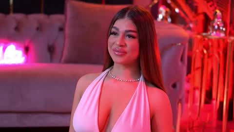 Bella online show from February 12, 6:58 pm