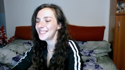 bellaqueen0701 online show from December 21, 2:35 pm