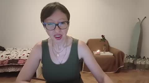 Emma online show from June 21, 7:16 pm