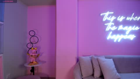  Bella Rose  online show from December 8, 3:53 am