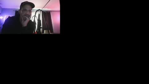 Snapshot of bellaskeykeeper chatting on April 24, 12:35 am Bellaskeykeeper online show from April 24, 12:35 am