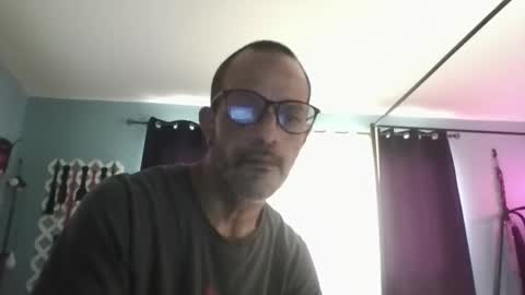 Snapshot of bellaskeykeeper chatting on May 7, 7:30 pm Bellaskeykeeper online show from May 7, 7:30 pm