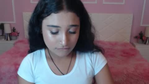 Snapshot of bellasky4 chatting on November 22, 12:26 pm Bella online show from November 22, 12:26 pm