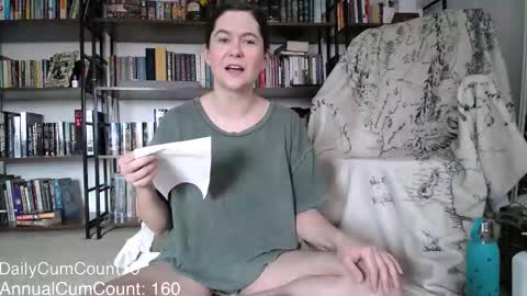 BellaStrange69 online show from February 18, 6:37 pm