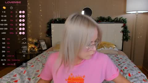 Bella online show from December 29, 3:44 am