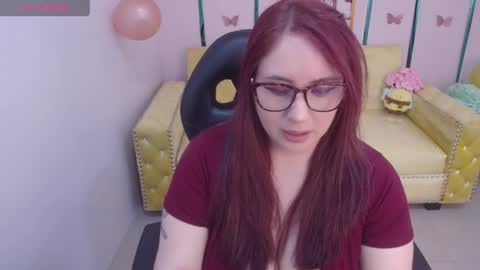 Bella online show from April 21, 7:06 pm
