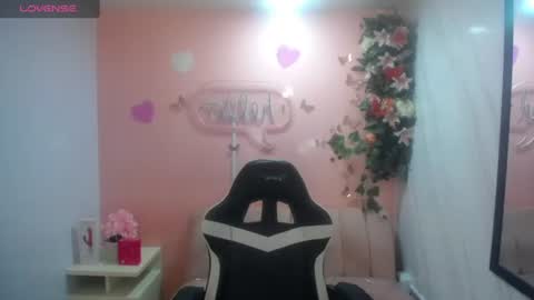 Bella online show from July 5, 12:56 pm