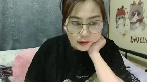 Snapshot of bellbabe chatting on March 4, 2:53 pm Bella online show from March 4, 2:53 pm