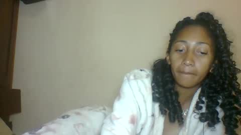 belle_annah online show from May 9, 3:56 am