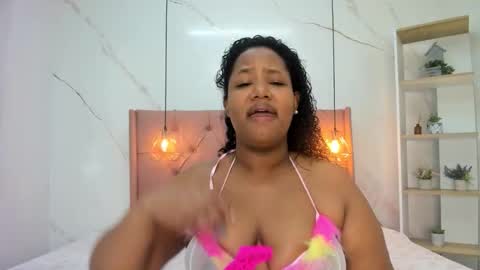 belle online show from March 15, 1:17 pm