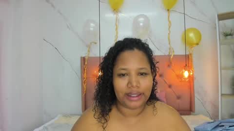 belle online show from April 28, 12:10 pm