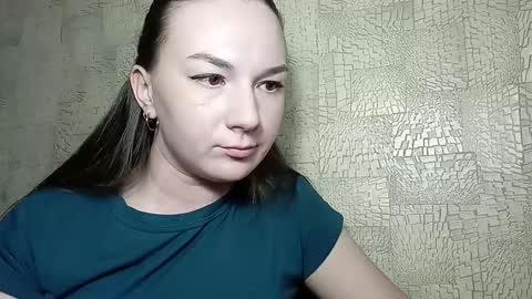 Snapshot of belle_fiesta chatting on January 17, 12:21 pm belle_fiesta online show from January 17, 12:21 pm