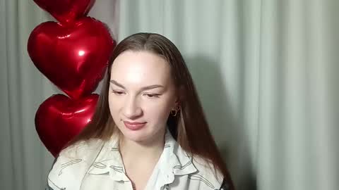 Snapshot of belle_fiesta chatting on February 14, 8:38 pm belle_fiesta online show from February 14, 8:38 pm