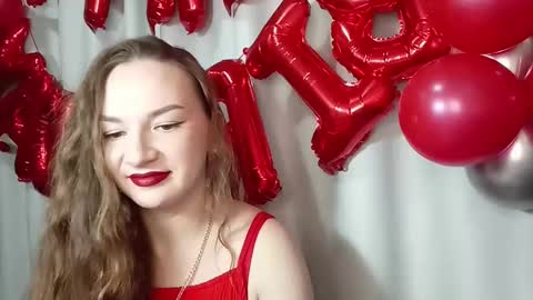 Snapshot of belle_fiesta chatting on February 15, 9:33 pm belle_fiesta online show from February 15, 9:33 pm